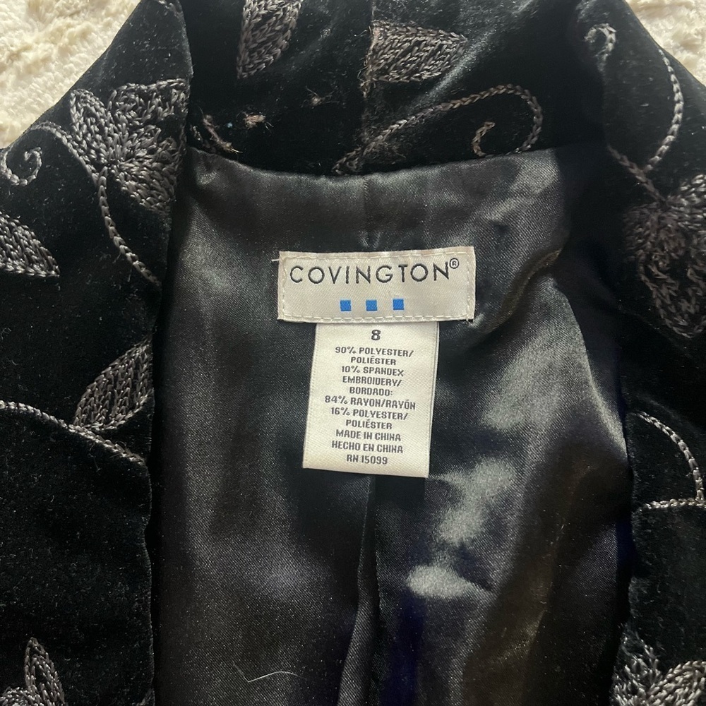 Covington fancy Black and Silver Embroidered velvet Blazer jeweled button - Picture 4 of 4